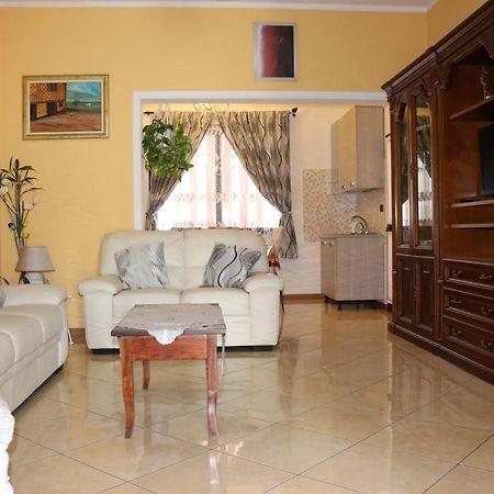 Casa Andreea Vicino Al Centro Di Olbia Iun R5904 Lägenhet Exteriör bild