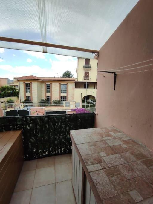 Casa Andreea Vicino Al Centro Di Olbia Iun R5904 Lägenhet Exteriör bild