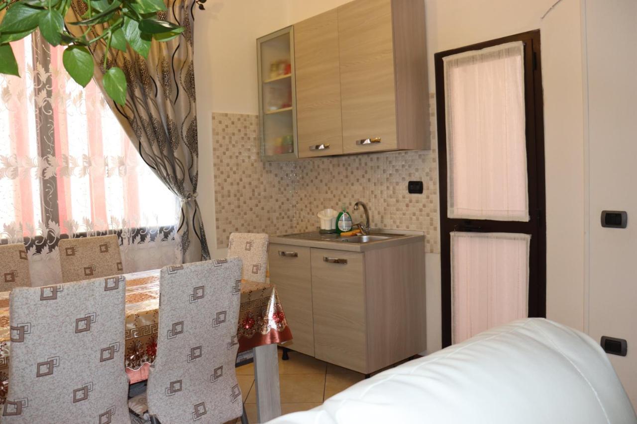 Casa Andreea Vicino Al Centro Di Olbia Iun R5904 Lägenhet Exteriör bild